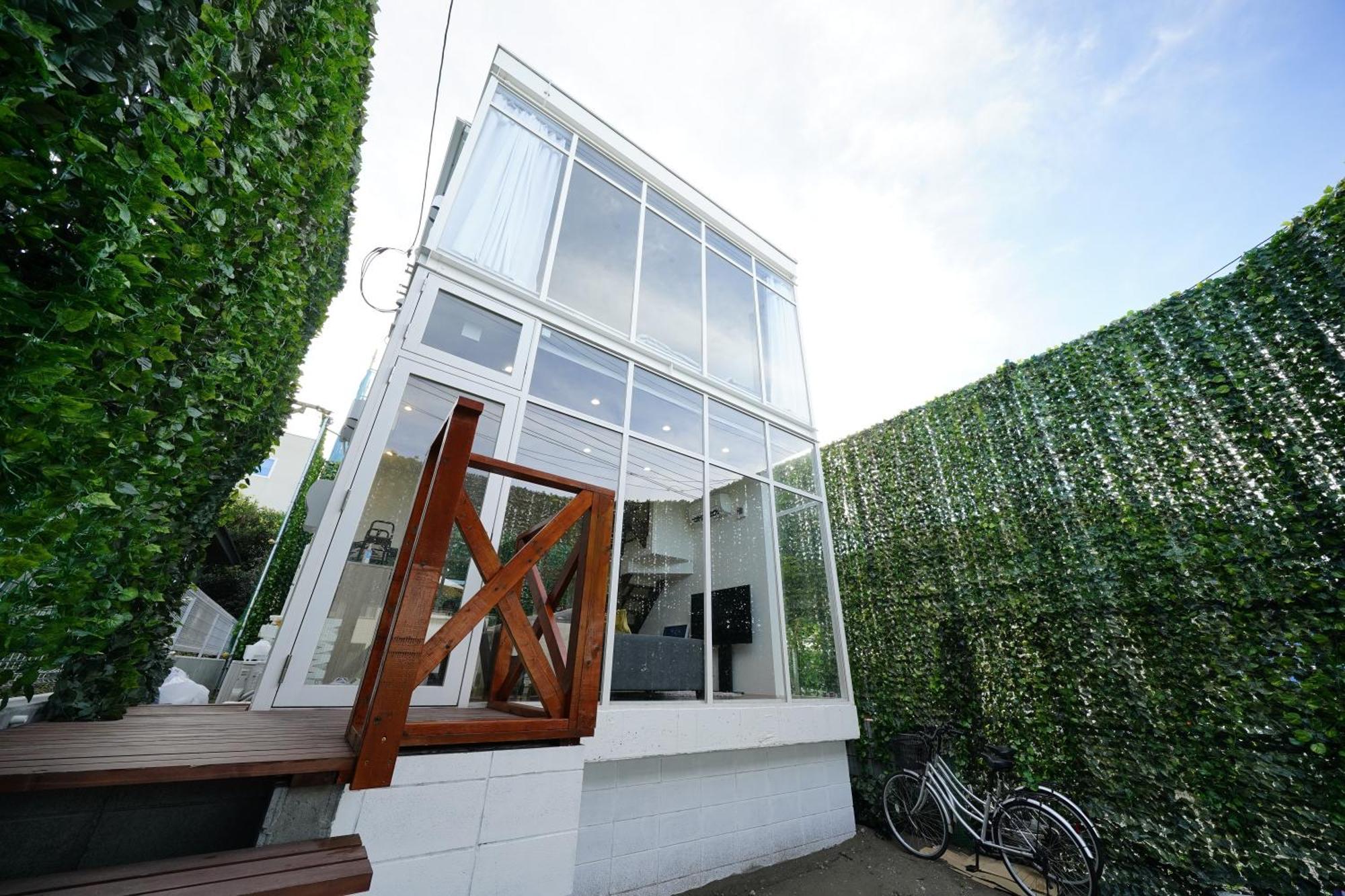 ⁂ビーチからすぐ！開放的な一軒家で家族や友人と湘南を満喫！新江ノ島水族館まで徒歩で約6分⁂ * Katase (Kanagawa)